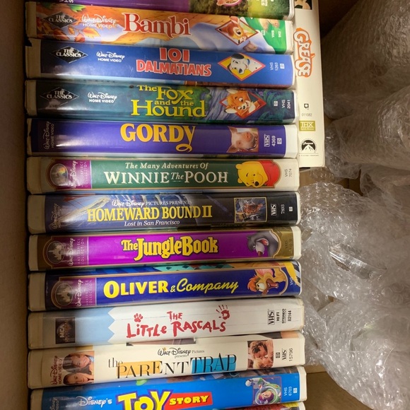 VHS tapes - Picture 4 of 4